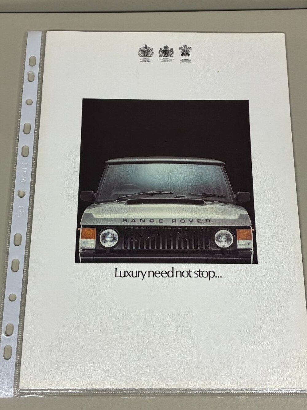 1984 Land Rover Range Rover Luxury Need Not Stop Sales Brochure